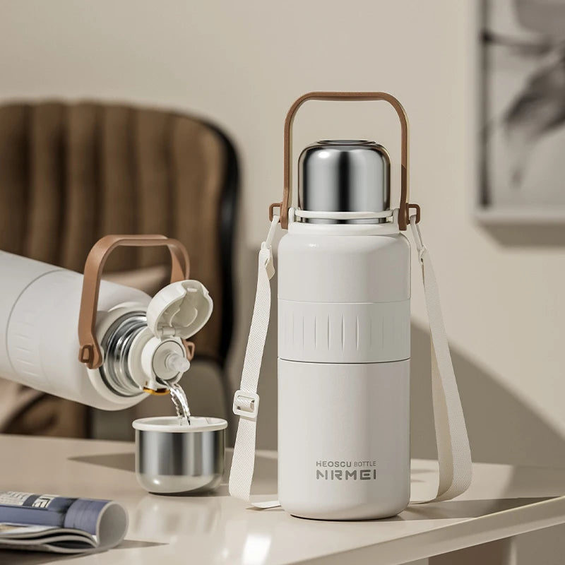 Bouteille Isotherme Inox Grande Capacité – Gourde Thermos Sous Vide avec Bandoulière, Portable Outdoor