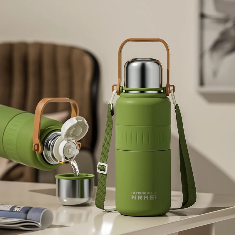 Bouteille Isotherme Inox Grande Capacité – Gourde Thermos Sous Vide avec Bandoulière, Portable Outdoor
